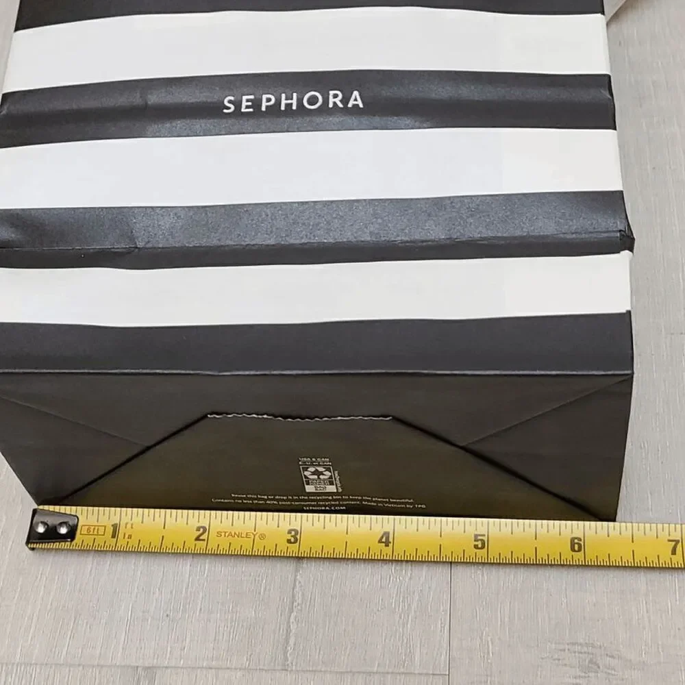 Sephora 🛍️ empty